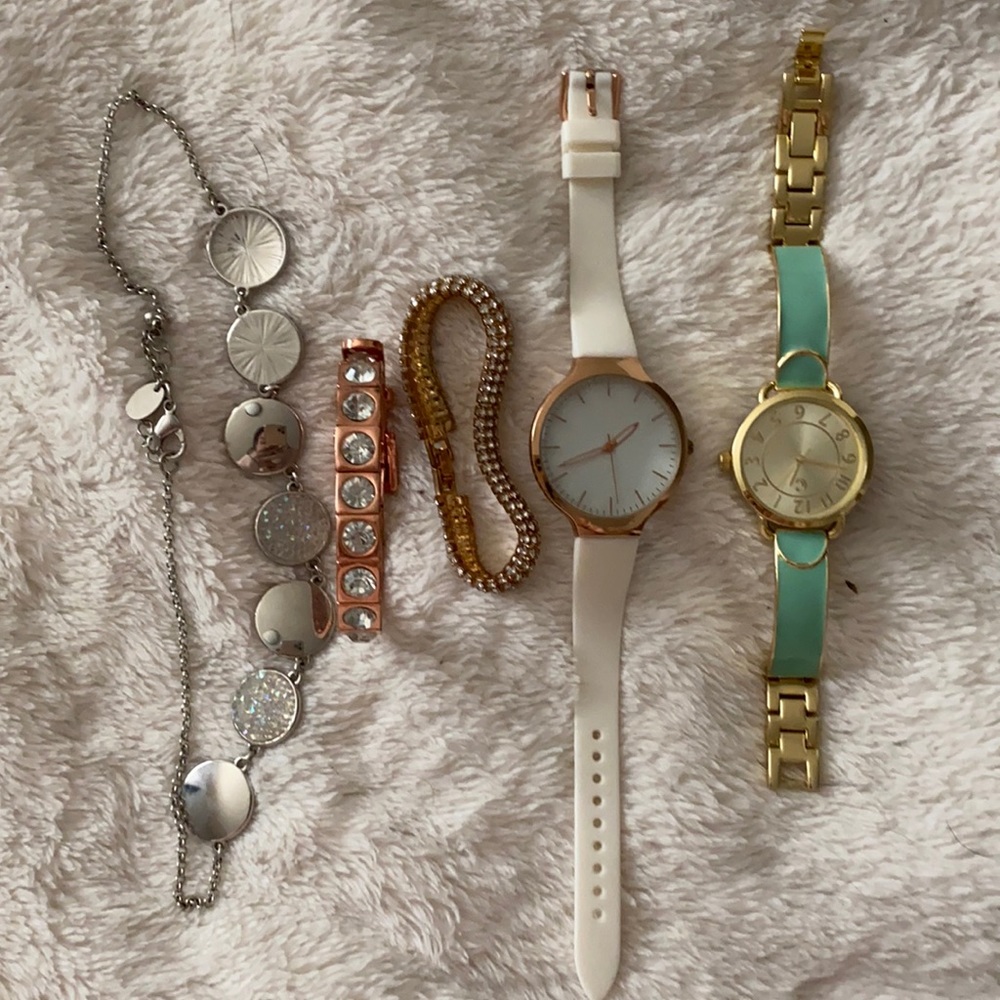 Assorted Jewelry